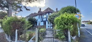 Photo 5- click for photo gallery